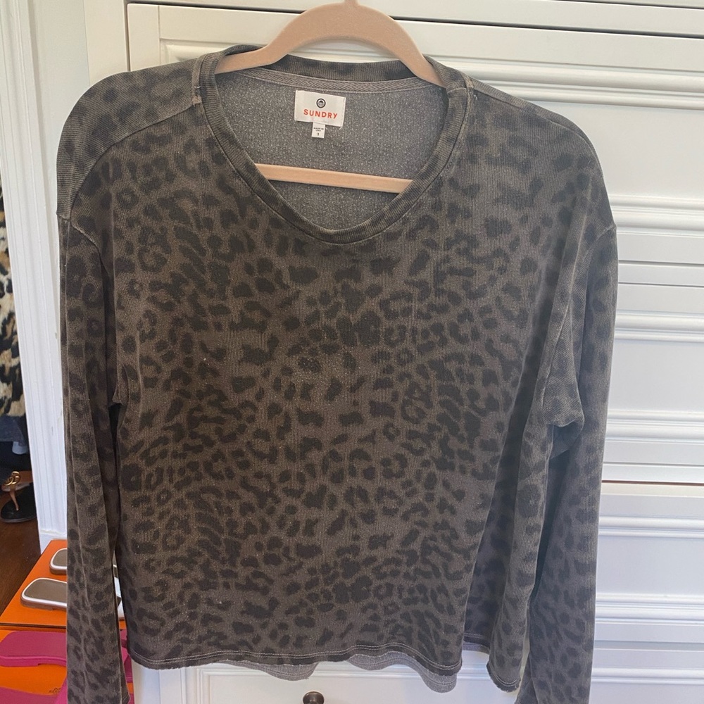Sundry sweater